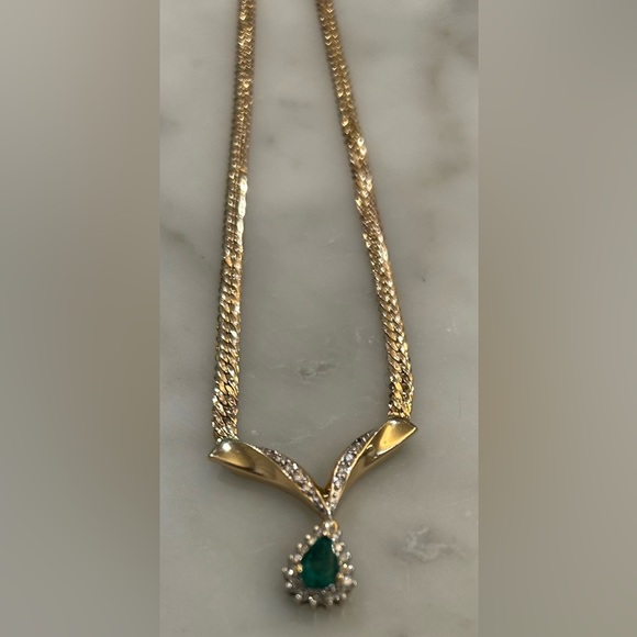 Meet your Posher, TaylorTrade! - Picture 11 of 16